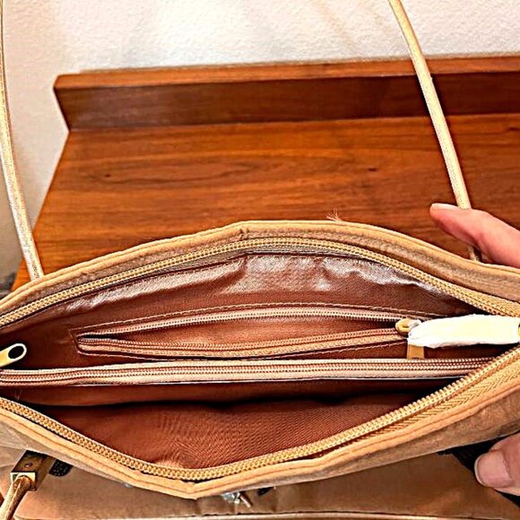 Vintage 1960s New Whimsical Ermo Beaded Toucan purse shoulder bag - camel color - Picture 7 of 9